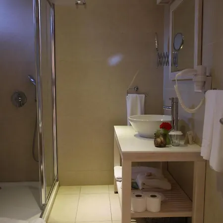 Отель Golden Key Хисароню